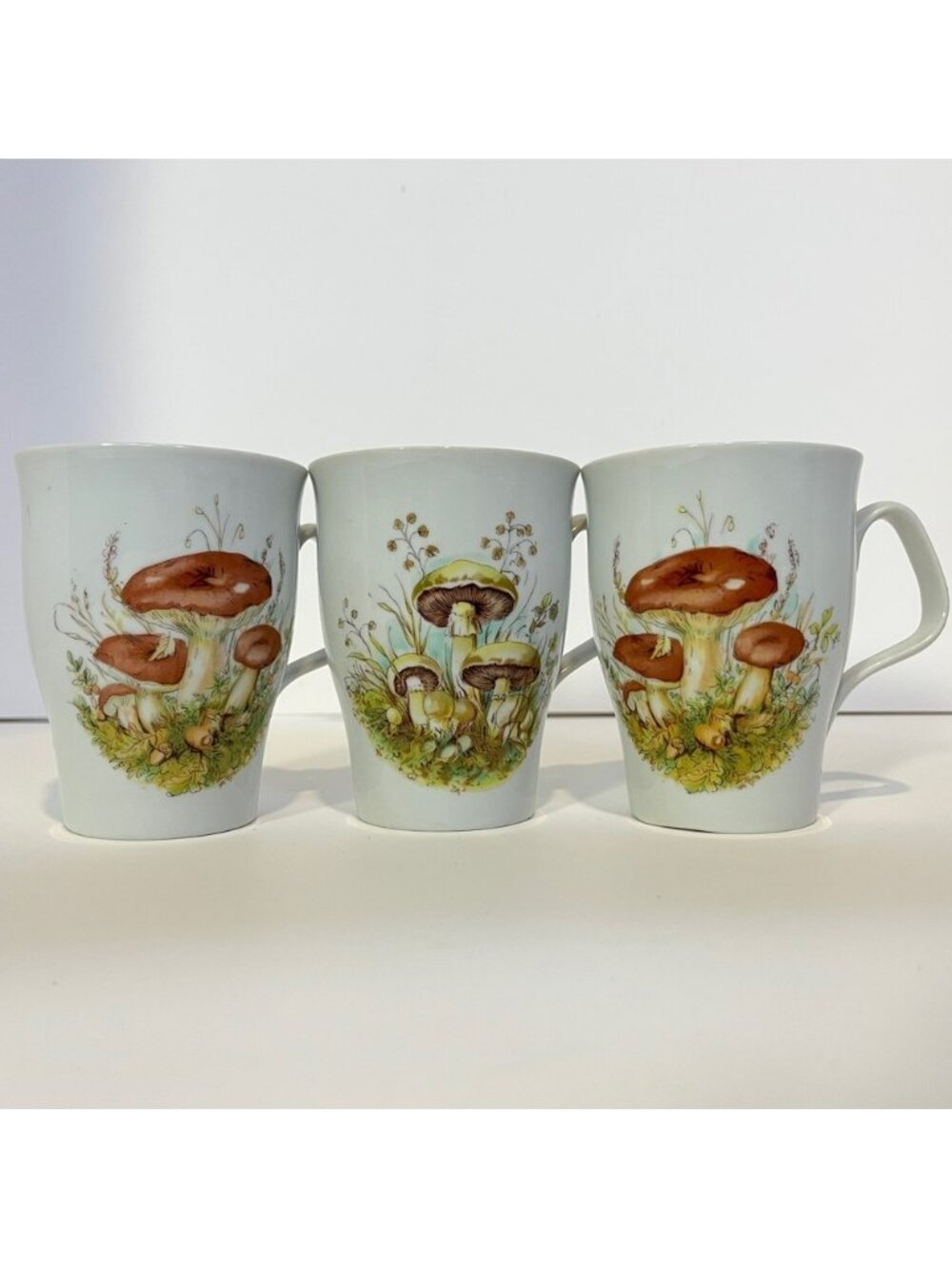 Vintage Crown Regent Tea Cup Coffee Mug Mushrooms Set of 3 Mushroom Fine China